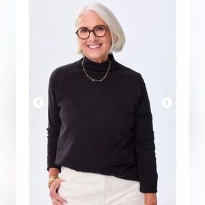 Alice Walk Mock Neck Sweatshirt in Black